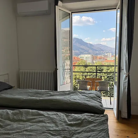 Apartment Panoramic Hideaway Como